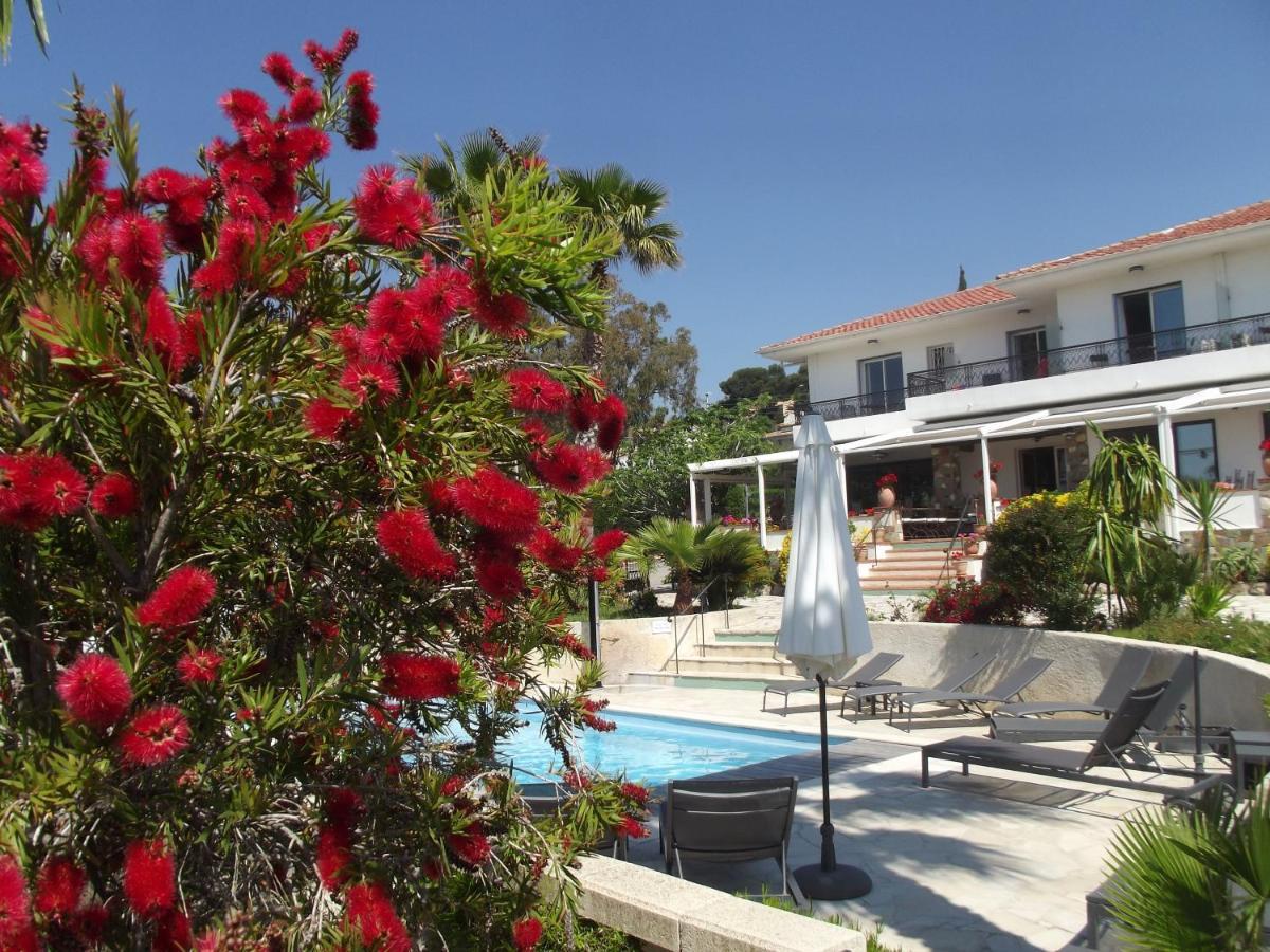 HOTEL LA QUIETUDE LES ISSAMBRES 3* (France) - from £ 75